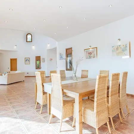 V024 - Colina Villa *